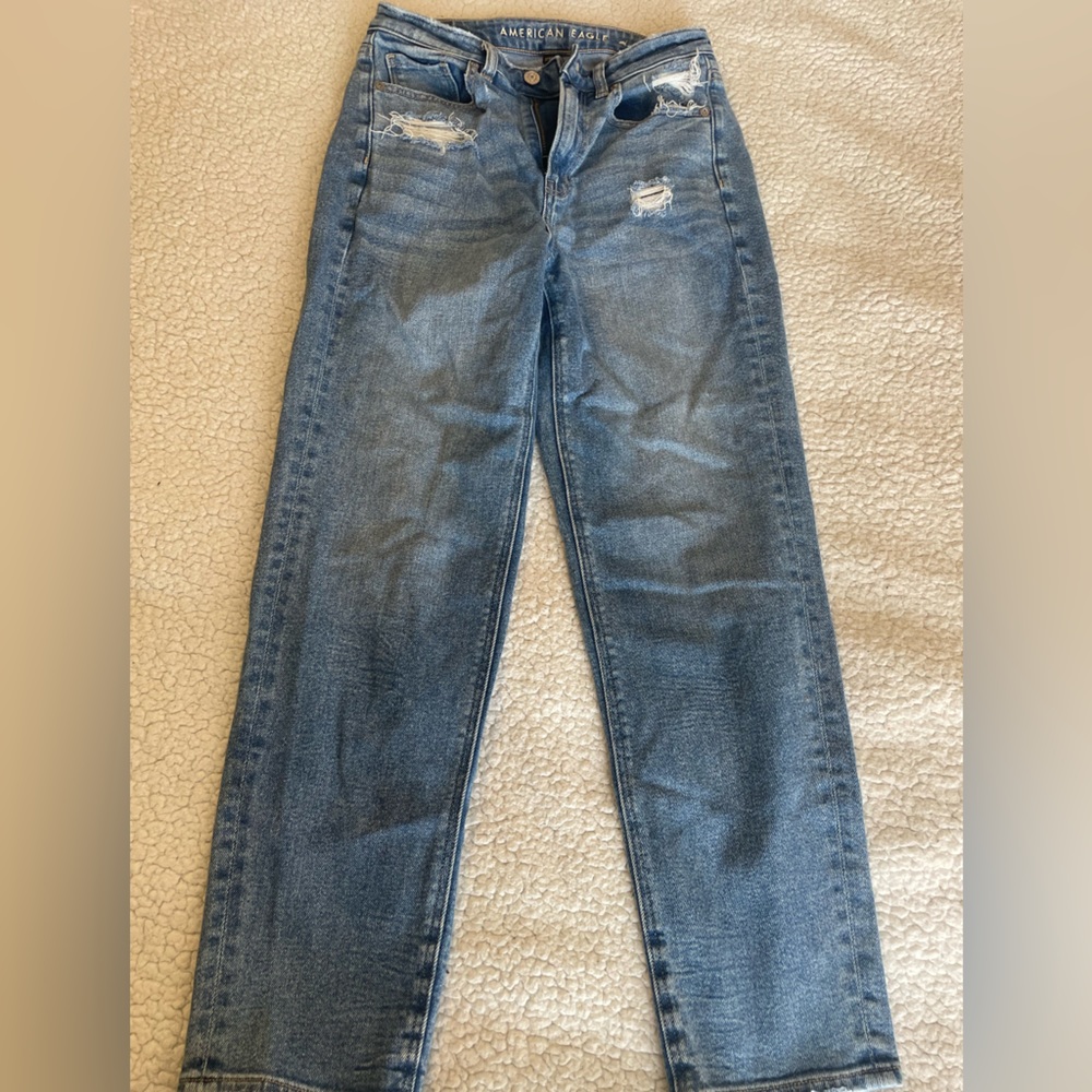AE mom straight jean